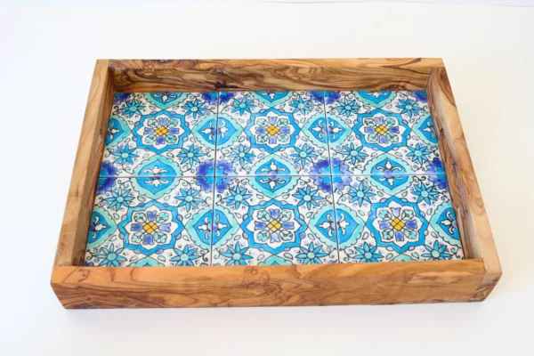 Plateau en bois d´olivier et carreaux en céramique