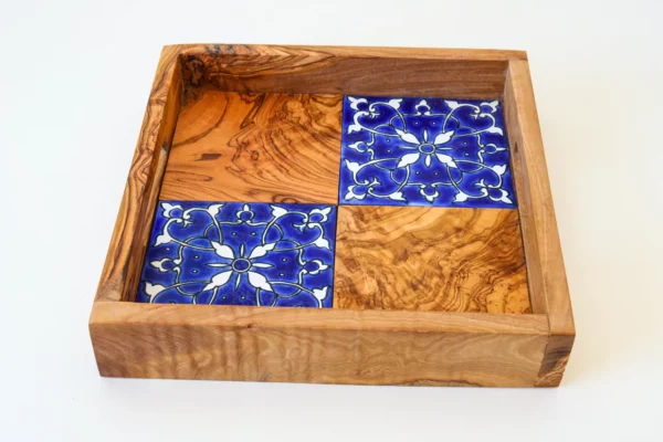 Plateau carré en bois d´olivier