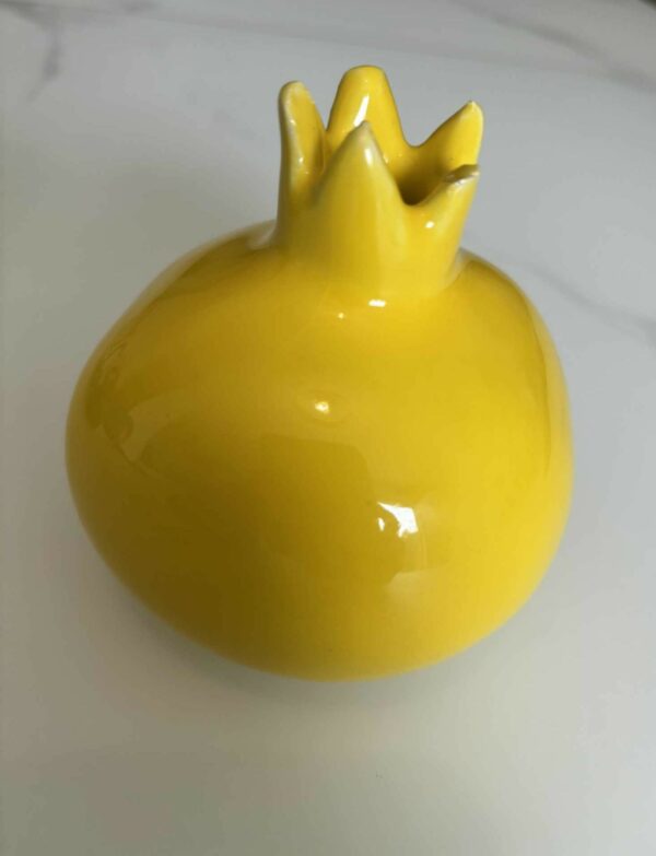 Objet décoratif en céramique – Grenade