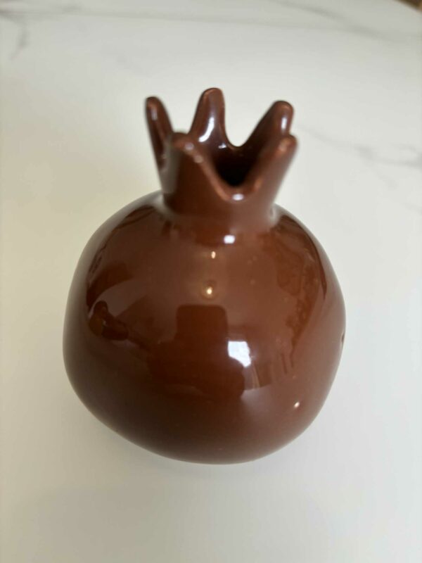 Objet décoratif en céramique – Grenade